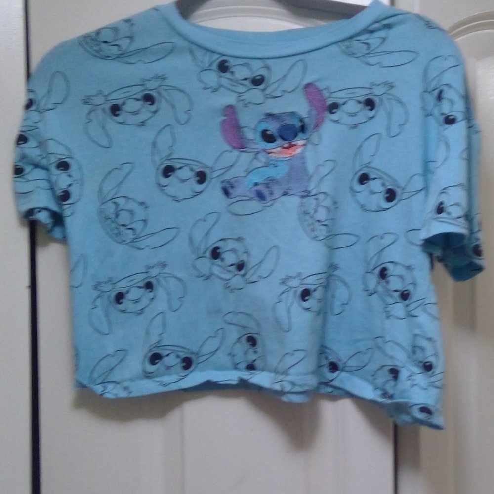 blue stich shirt